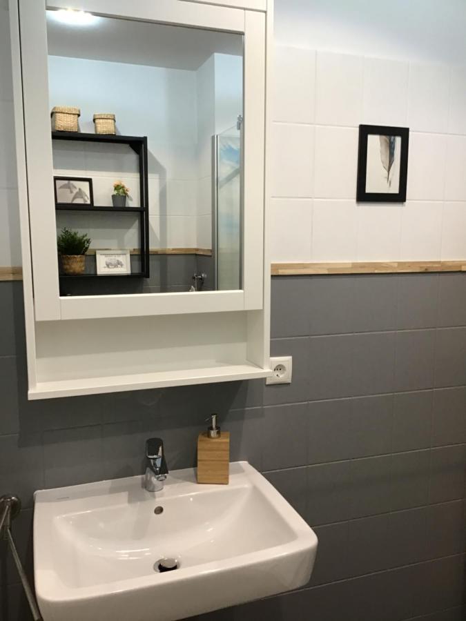 Liebevoll Eingerichtete Ferienwohnung Luettje Koje Dornum Exterior foto